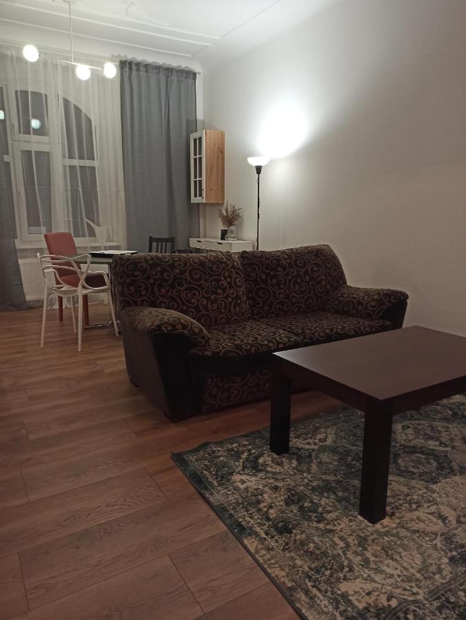 Apartament Rozeta Centrum 6Os 莱格尼察 外观 照片