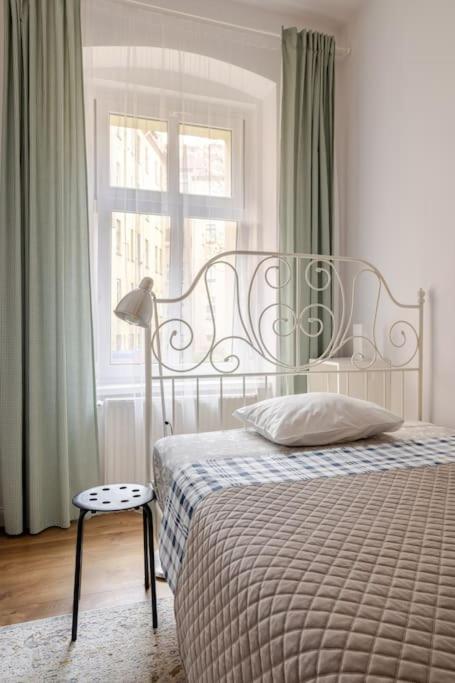 Apartament Rozeta Centrum 6Os 莱格尼察 外观 照片