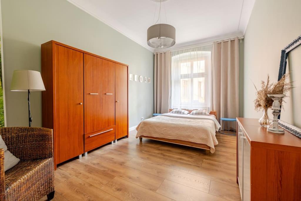 Apartament Rozeta Centrum 6Os 莱格尼察 外观 照片
