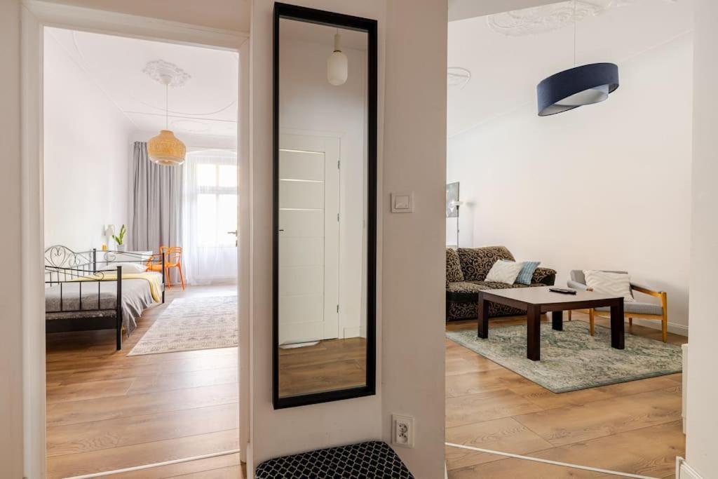 Apartament Rozeta Centrum 6Os 莱格尼察 外观 照片